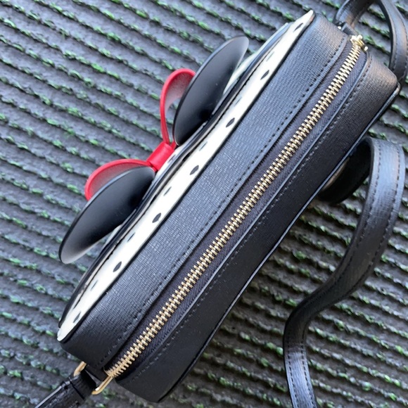 disney x kate spade new york other minnie mouse camera bag - Picture 6 of 16